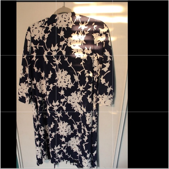 Cardigan - Picture 3 of 4